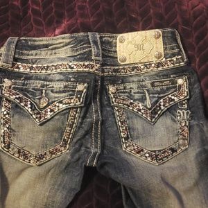 Ripped miss me boot cut 5'2